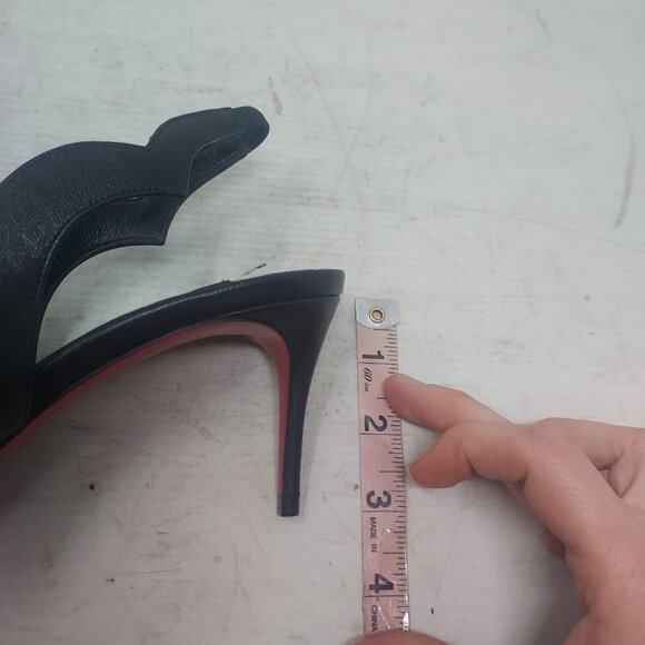 Christian Louboutin Black Hot Chick Slingback Pump Shoe - Picture 11 of 11